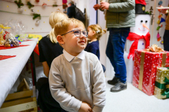 Weihnachtsfeier der 3- bis 5-Jährigen im Obermayr Rosenkindergarten.