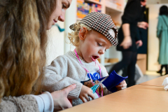 Weihnachtsfeier der 3- bis 5-Jährigen im Obermayr Rosenkindergarten.