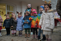 Weihnachtsfeier in der Musischen Kita im Nerotal mit kleine Weihnachtsbasar.