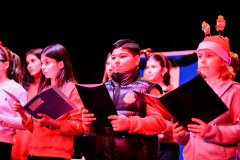 Die 5. Jahrgangsstufe stimmte ein auf eine Wundersame Weihnachtszeit.