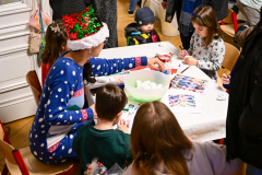 Weihnachtsfeier der Pre School im Obermayr Rosenkindergarten