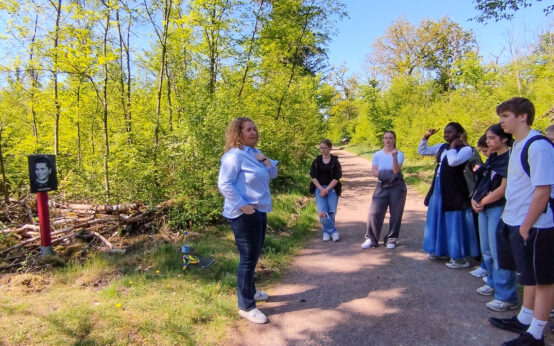Ausflugs der Obermayr Europa-Schule Campus Rüsselsheim zur KZ-Gedenkstätte Mörfelden-Walldorf.