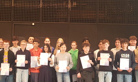 Auszeichnung für die Schüler beim Mathematikwettbewerb des Landes Hessen