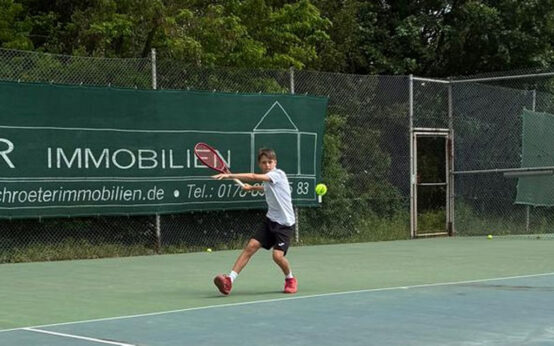 Tennis-Regionalentscheid in Seeheim