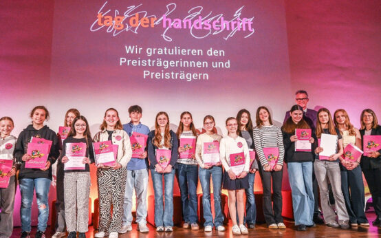 Schülerschreibwettbewerb zum Thema "Zukunft" der Stiftung Handschrift