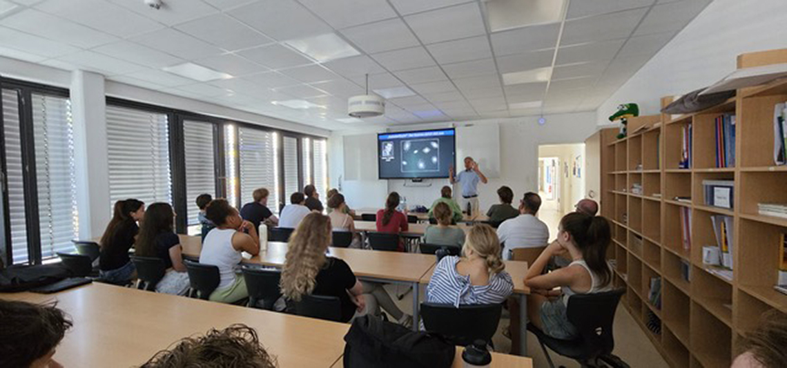 Wissenschaftstag an der Obermayr International School Schwalbach